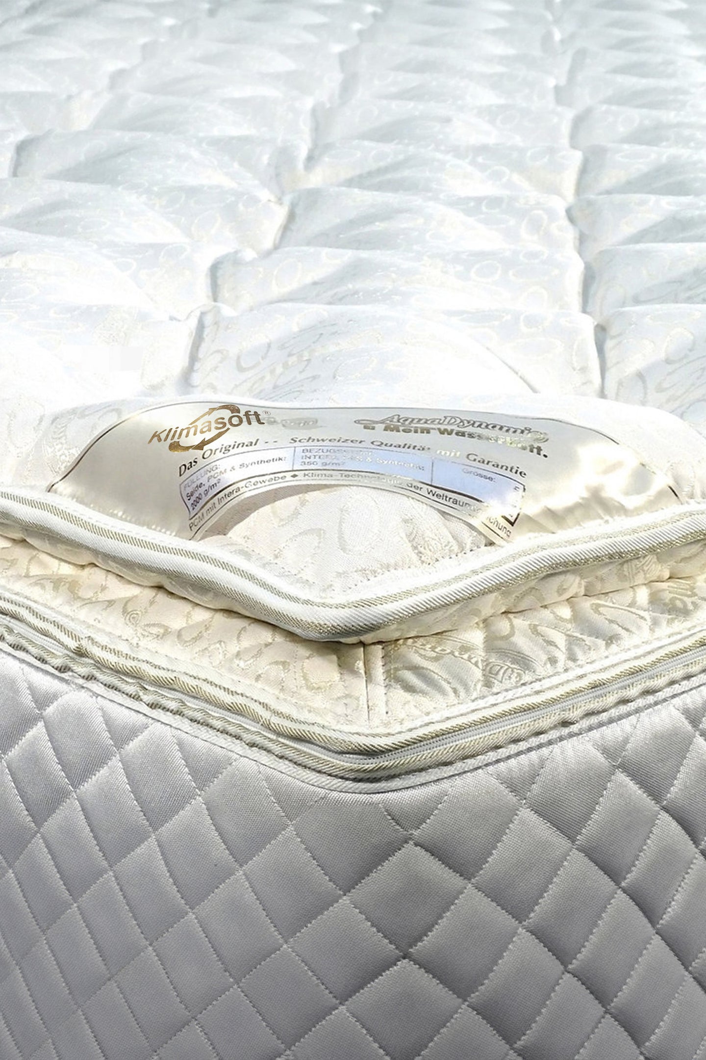 Aqua Dynamic mattress cover Klimasoft