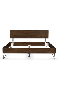 Bett Fineline Nussbaum massiv 180x200 cm (ab Ausstellung)