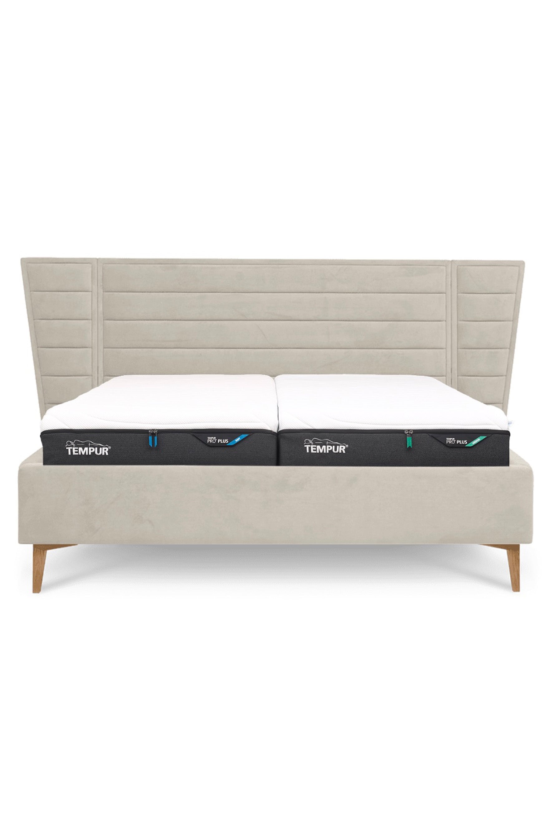 Design Bett CHAPTER in Samtoptik