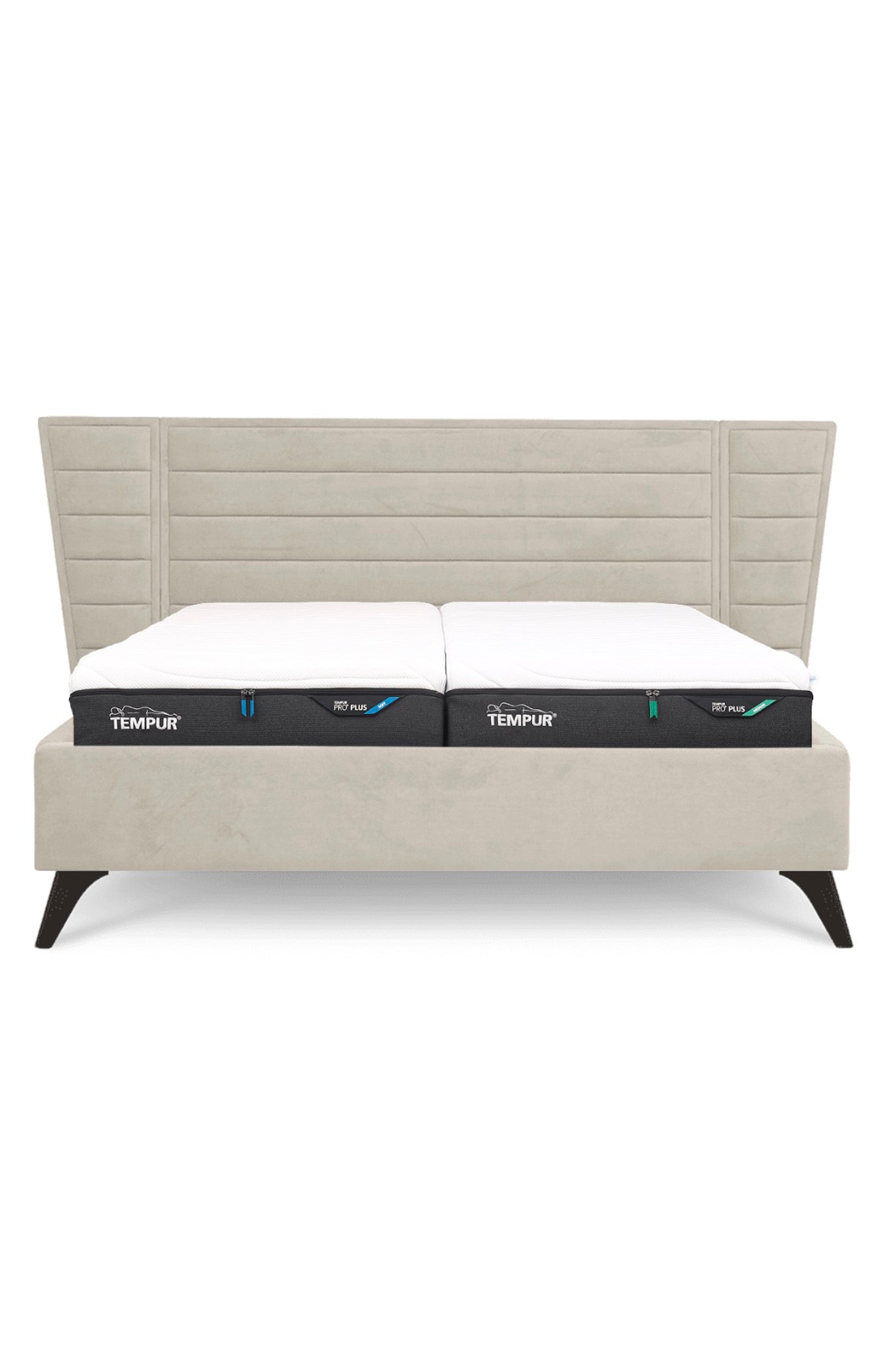 Design Bett CHAPTER in Samtoptik