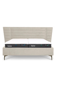 Design Bett CHAPTER in Samtoptik